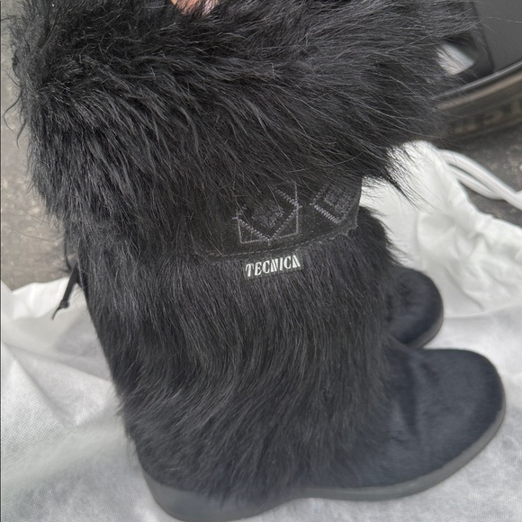 Tecnica Black Fur Apres Ski Snow Boots - Picture 3 of 5